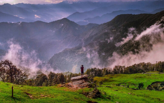 पर्यटकों को लुभा रहे उत्तराखंड के पर्यटन स्थल