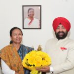 मुख्य सचिव ने की राज्यपाल से भेंट