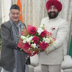 पूर्व राज्यपाल कोश्यारी ने राज्यपाल से की भेंट