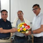 सूचना विभाग में शासकीय सेवा पूर्ण कर सेवानिवृत्त हुए सहायक निदेशक ललिता प्रसाद भट्ट को दी भावभीनी विदाई